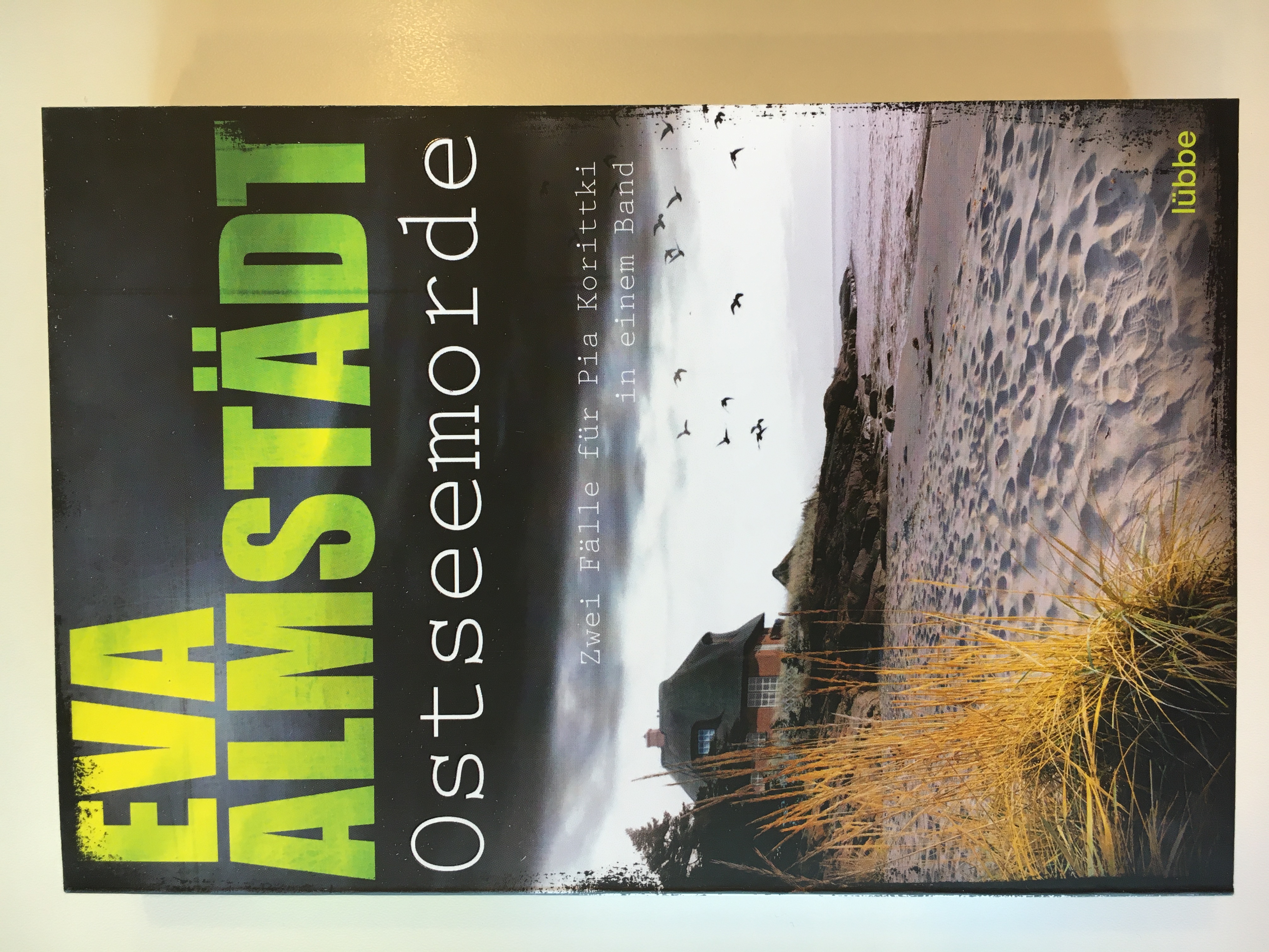 Eva Almstädt - Ostseemorde - zwei Fälle in einem Band