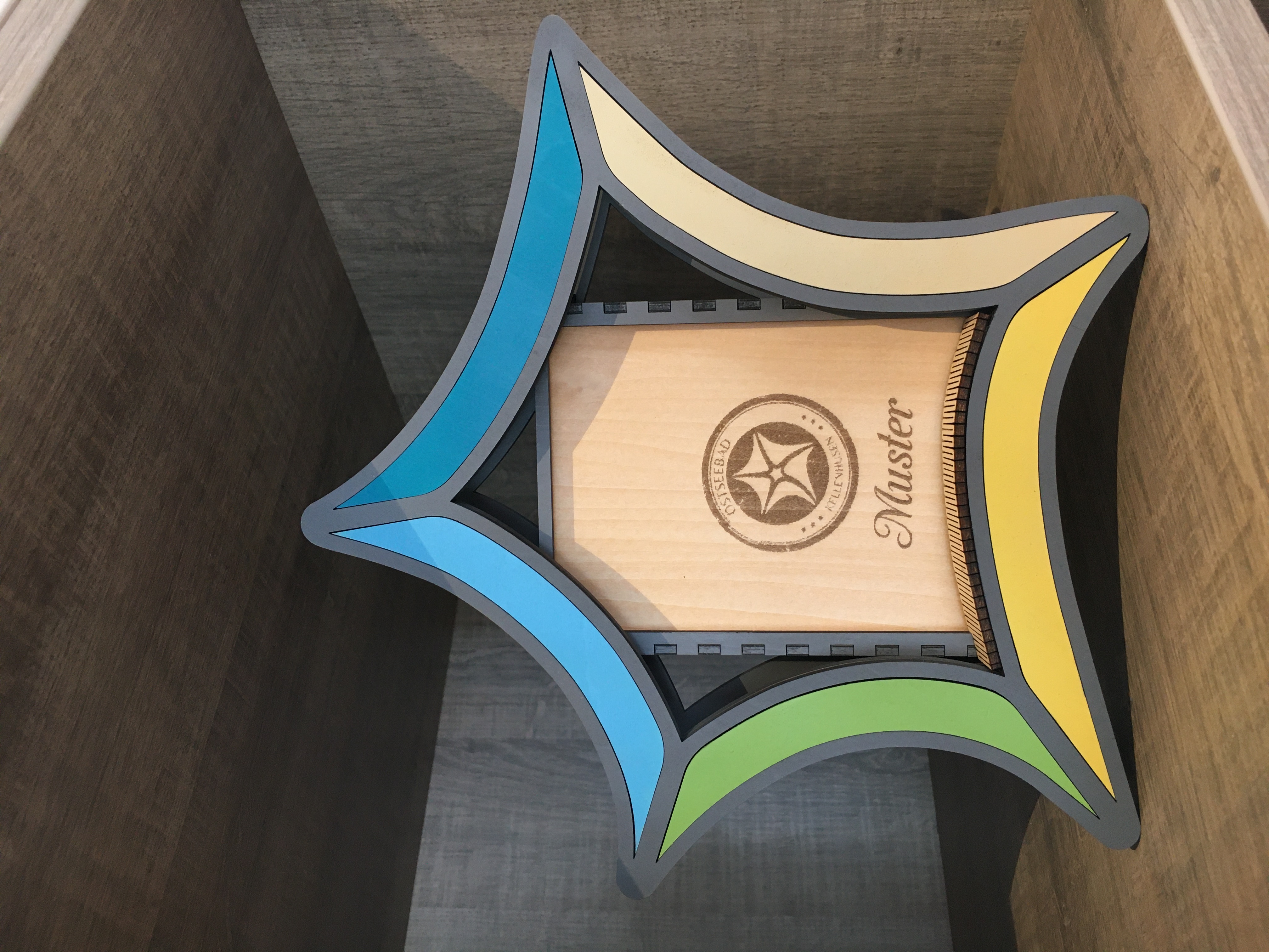 Stern Bilderrahmen aus Holz - Doppelrahmen