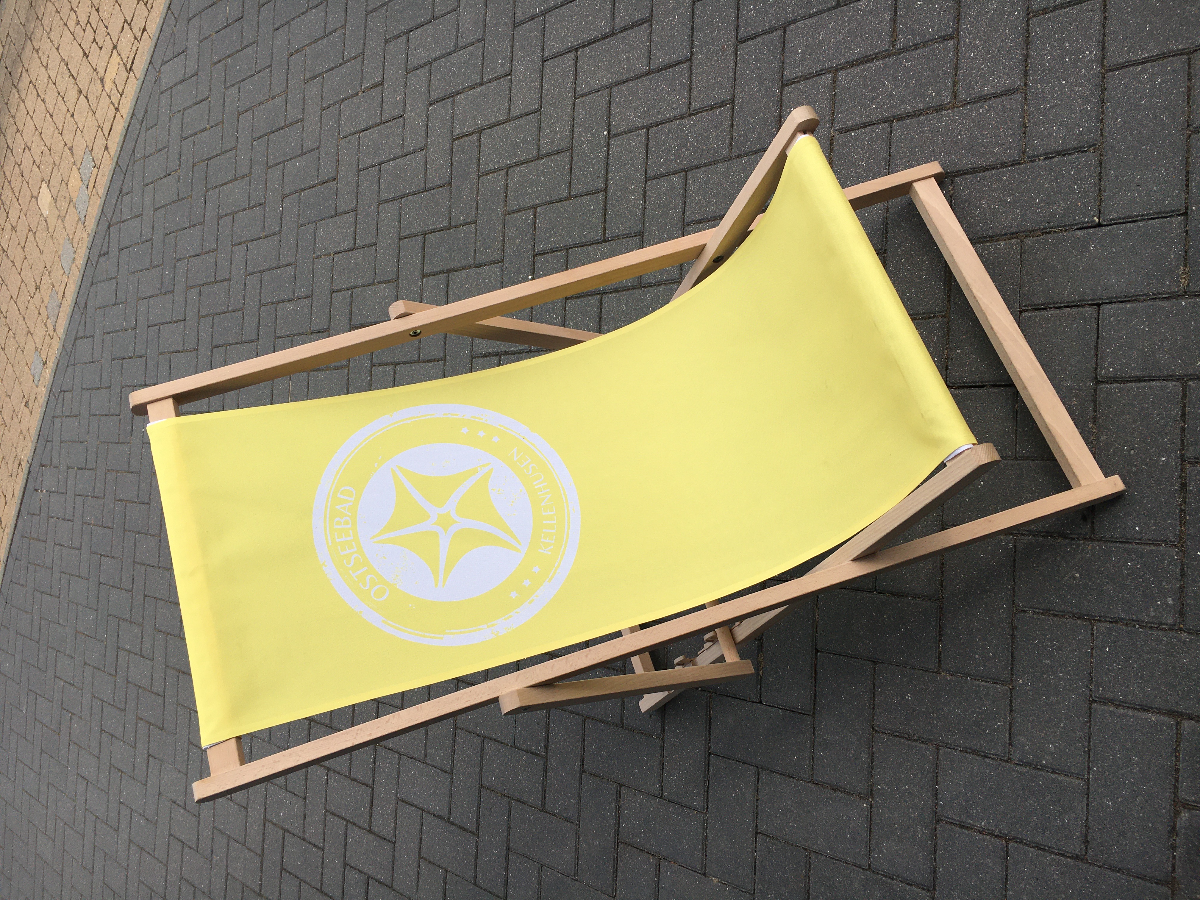 Liegestuhl klappbar